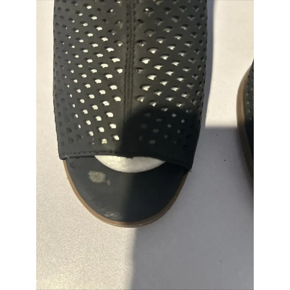 Jessica Simpson Barri Black Perforated Peep Toe Ankle Booties Women’s 9M